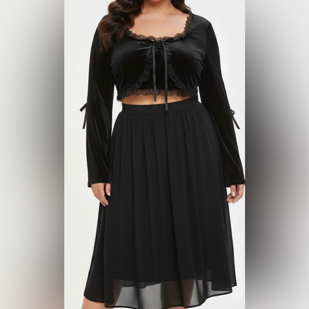 ROMWE CARDIGAN Black Velvet With  Lace Trim